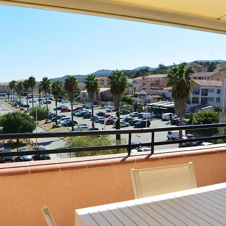 Appartement Palmeraie 40 *
